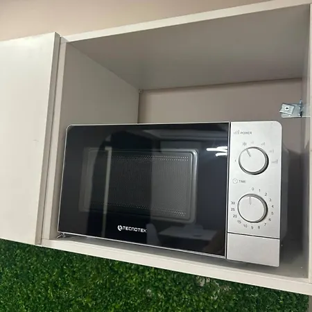 Bllok: Cozy Stay, 24/7 Self Check-in * Tirana